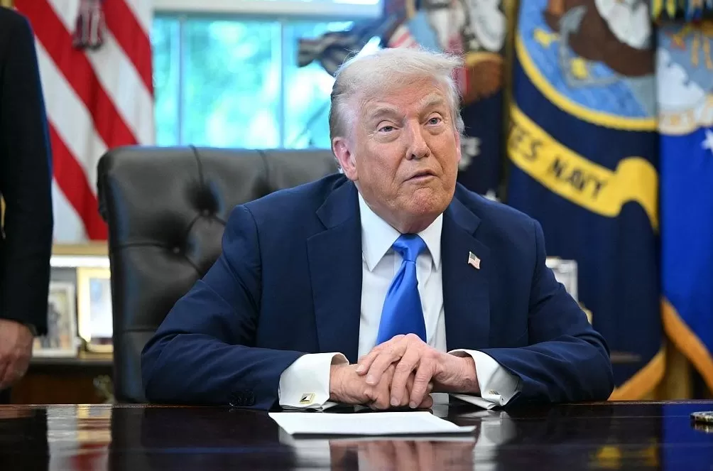 特朗普签署法令对H-1B签证加收10万美元新费用-第1张图片-