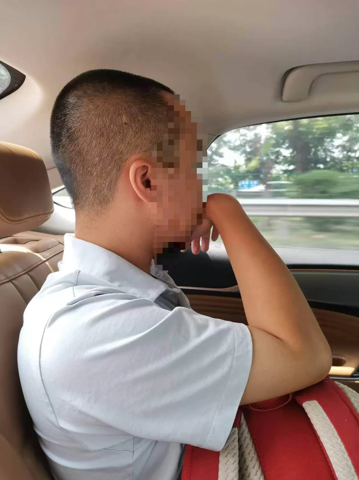 被劝退的孤独症少年已顺利入学，家长：目前孩子一切都好-第4张图片-