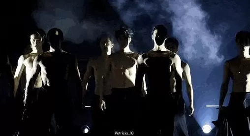 男色经济，围猎女性欲望-第4张图片-