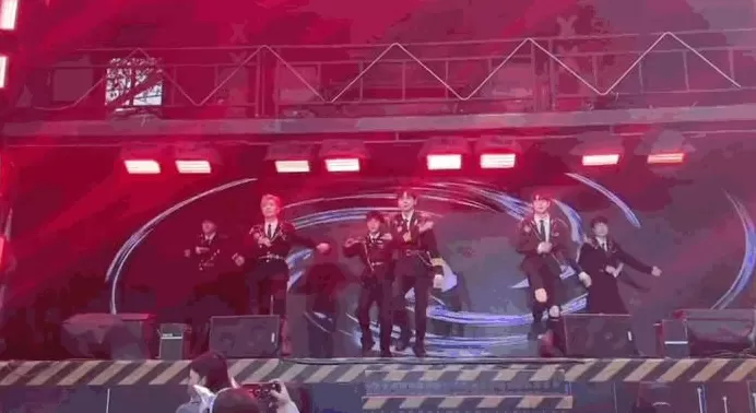 男色经济，围猎女性欲望-第13张图片-