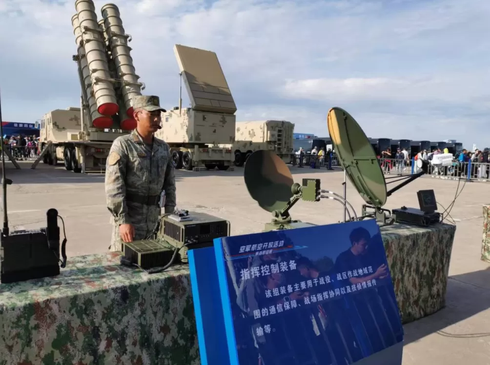 多图｜空降步兵战车、自行迫榴炮……“空降利刃”集中亮相长春航展-第10张图片-