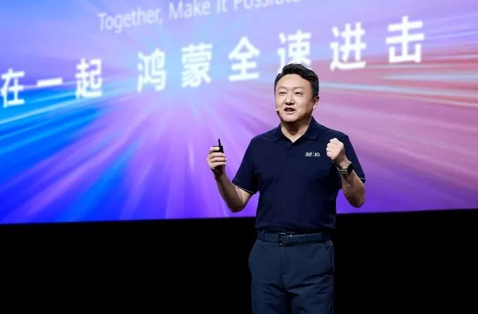 鸿蒙进击！鸿蒙5终端数量突破1700万，“天工计划”10亿激励AI生态创新-第3张图片-