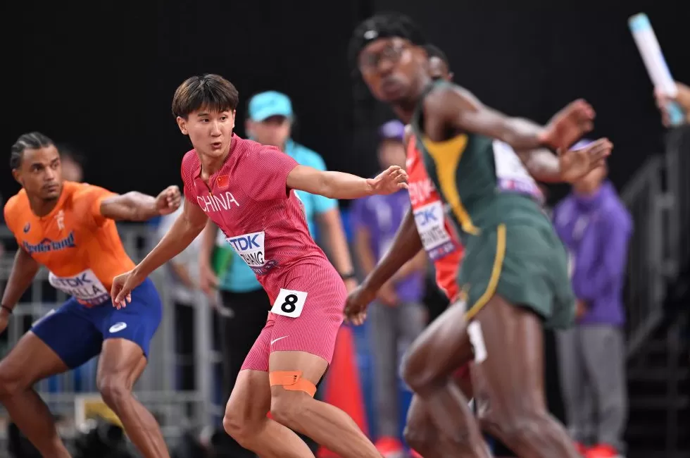 体坛联播｜C罗再刷生涯进球纪录，十人曼联赢球保阿莫林帅位-第16张图片-