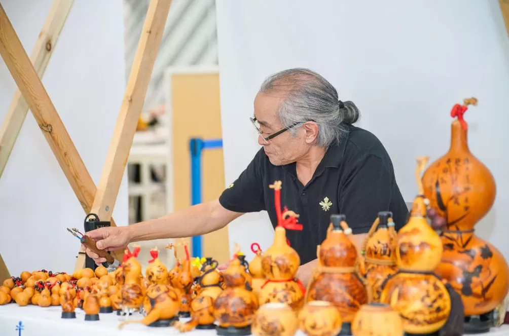 诗仙“李白”当考官,长三角青少年传统知识大赛选出100名小达人-第5张图片- 诗仙“李白”当考官,长三角青少年传统知识大赛选出100名小达人-第5张图片-