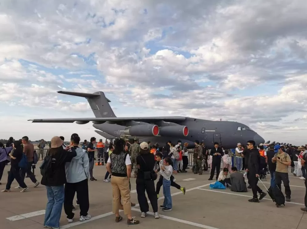 专访|00后运-20飞行员:驾驭国之重器很自豪,我会苦练精飞,做到随时能上-第2张图片- 专访|00后运-20飞行员:驾驭国之重器很自豪,我会苦练精飞,做到随时能上-第2张图片-