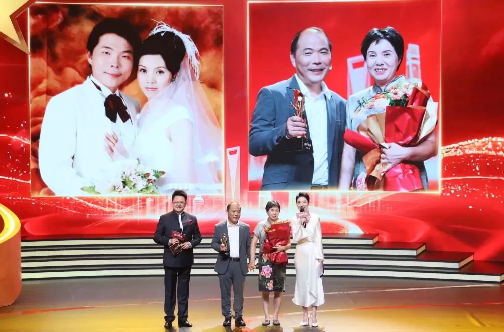 2025“感动上海”年度人物揭晓:他们是平民英雄、忠诚卫士、深潜勇士……-第2张图片- 2025“感动上海”年度人物揭晓:他们是平民英雄、忠诚卫士、深潜勇士……-第2张图片-