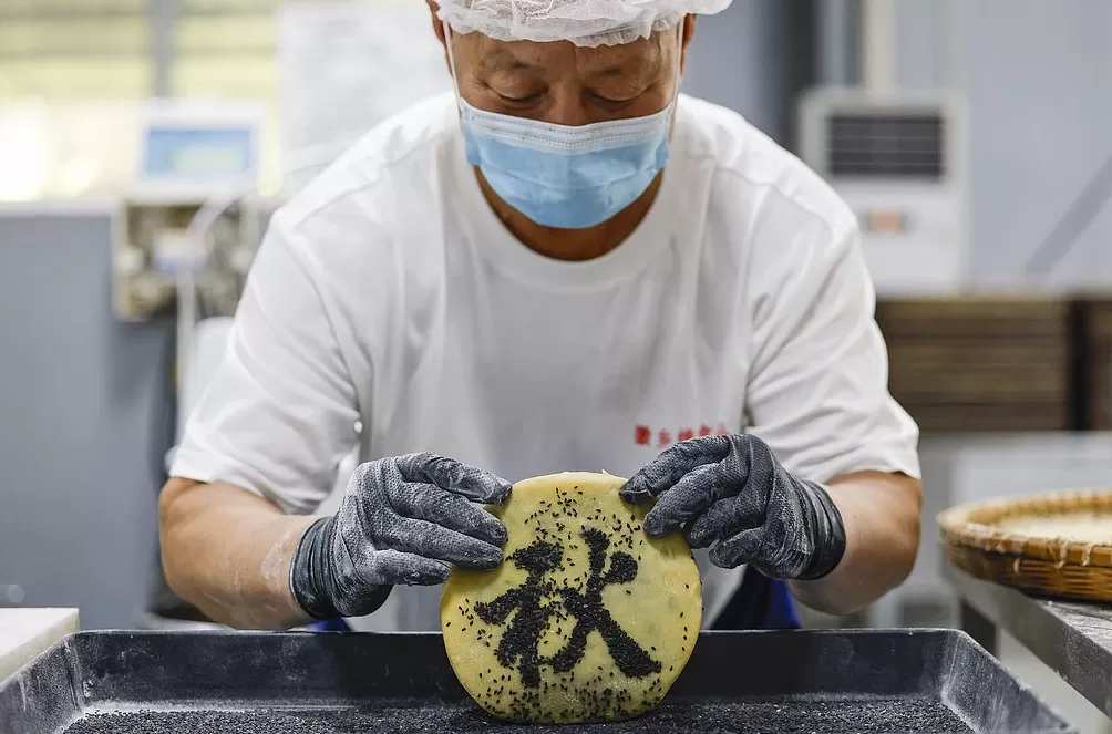 城事｜中秋未至月饼先“战” ，新老玩家激斗百亿市场-第9张图片-