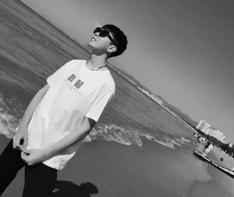 刘学州被网暴致死案二审择日宣判!律师:被告将网暴狡辩成舆论监督,称养家不是亲生的没资格告-第6张图片- 刘学州被网暴致死案二审择日宣判!律师:被告将网暴狡辩成舆论监督,称养家不是亲生的没资格告-第6张图片-