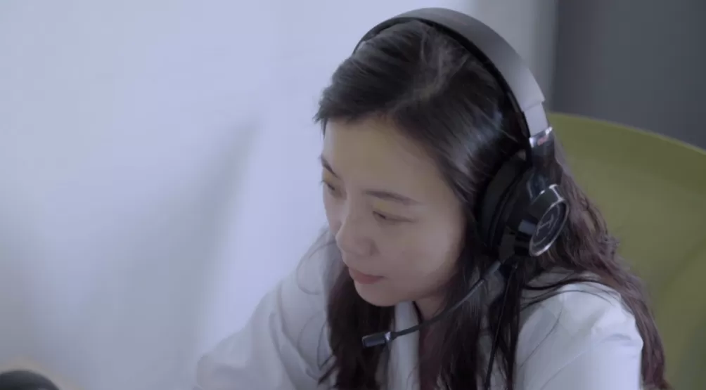 接住电话那端的情绪：上海心理热线的接线志愿者们-第1张图片-