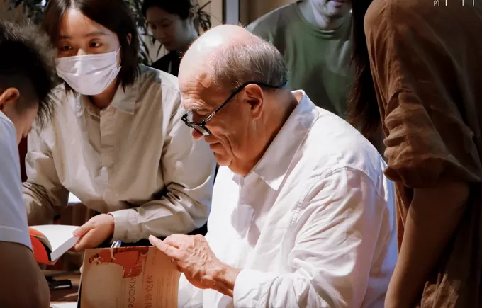 【专访】科尔姆·托宾：我对爱情里的交易关系感兴趣-第5张图片-