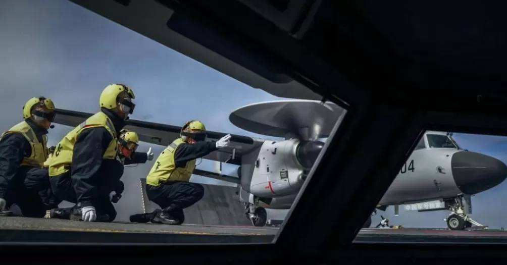 人类历史上第一次以常规动力完成电磁弹射!未来已来-第7张图片- 人类历史上第一次以常规动力完成电磁弹射!未来已来-第7张图片-