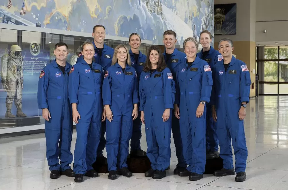8000多人中选出10人,美国新一批宇航员亮相-第1张图片- 8000多人中选出10人,美国新一批宇航员亮相-第1张图片-