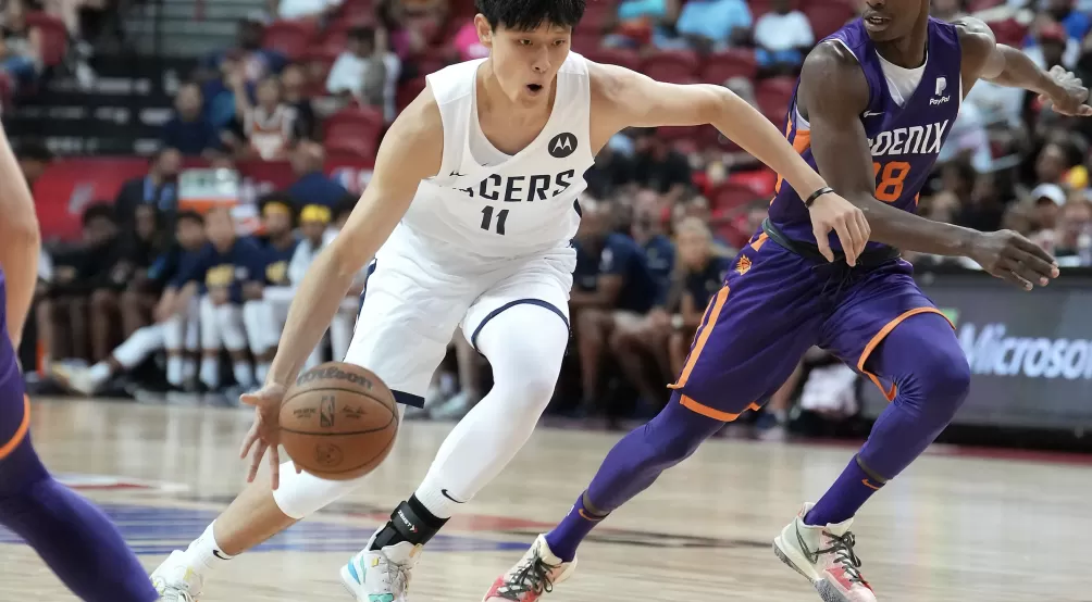 篮网签下曾凡博,这是NBA的敲门砖,还是为中国赛造势?-第2张图片- 篮网签下曾凡博,这是NBA的敲门砖,还是为中国赛造势?-第2张图片-