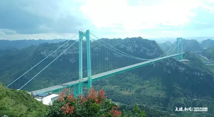 天堑变通途！一群普通人创造人间奇迹：我们在地球裂缝之上建“天桥”-第1张图片-