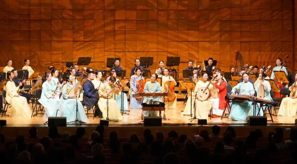 《海上生民乐》奏响南半球,中国音乐也可以这么嗨-第3张图片- 《海上生民乐》奏响南半球,中国音乐也可以这么嗨-第3张图片-