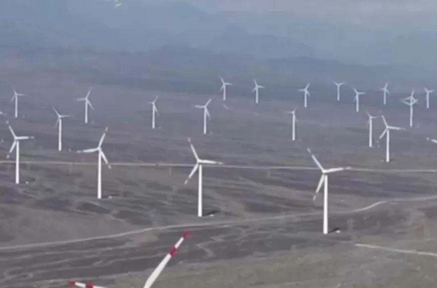 砥砺奋进七十载天山南北谱华章|新疆“风光”点亮万家灯火-第6张图片-