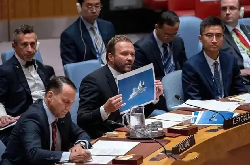 唐驳虎：180度反转！特朗普改口支持泽连斯基，三重因素解析-第6张图片-