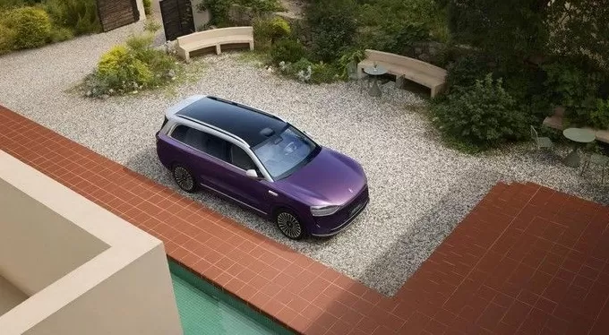 BBA们的“躺赢”时代逐渐远去？问界M9又出新招-第3张图片-