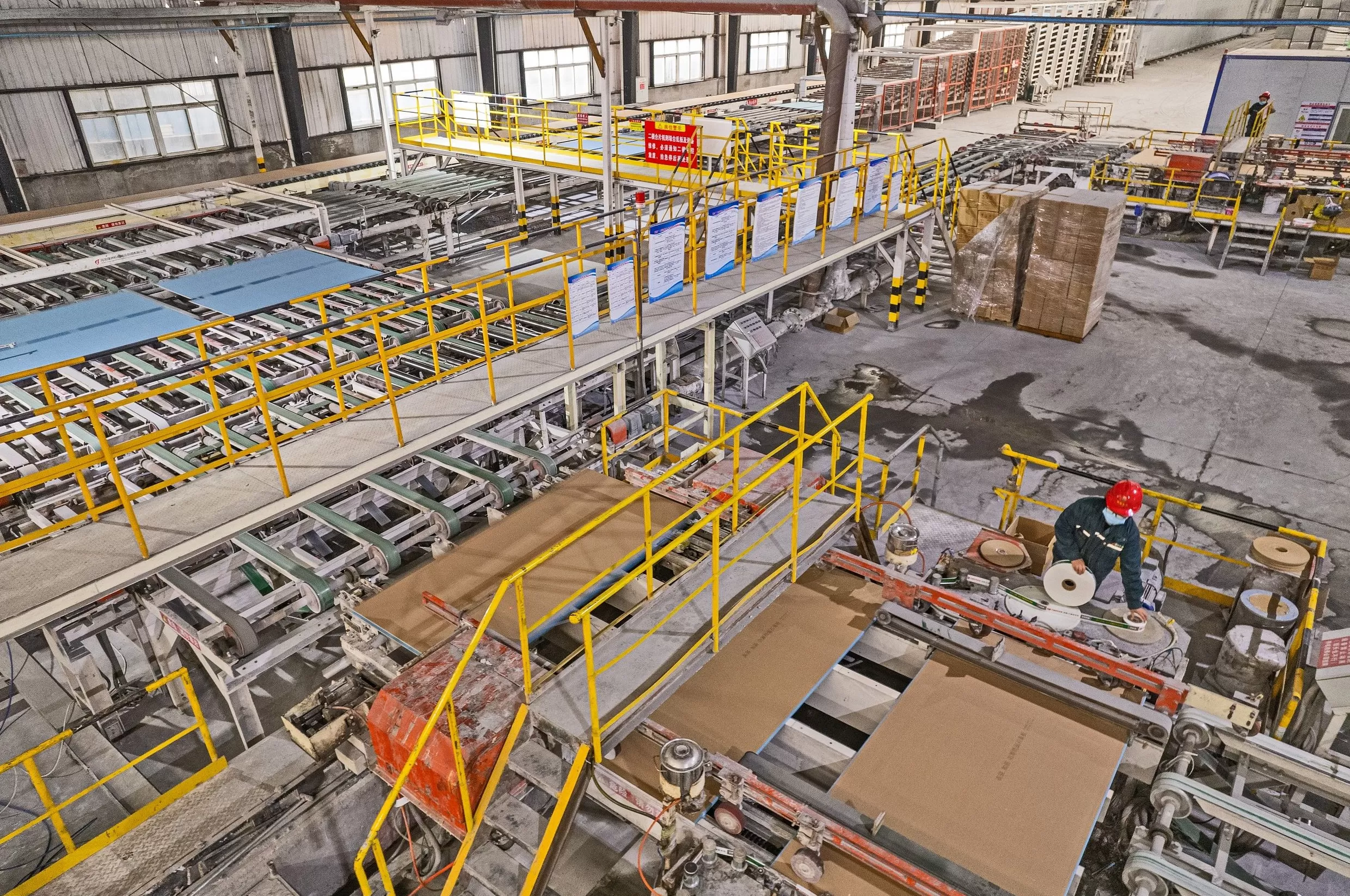 严格水泥玻璃产能调控、加快绿色低碳改造，建材行业稳增长方案出炉-第1张图片-