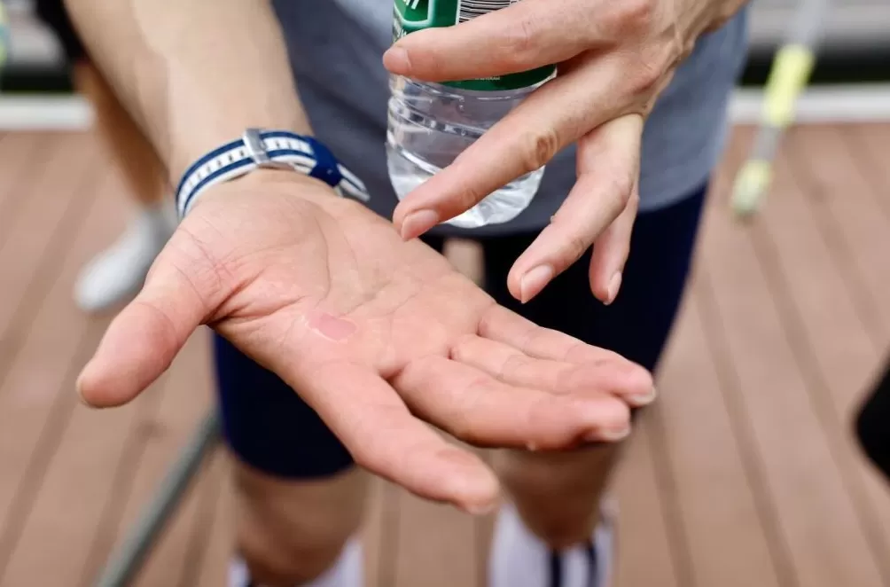 超模胡兵曾为中国赛艇创造历史，老友重逢期待更多人爱上赛艇-第2张图片-