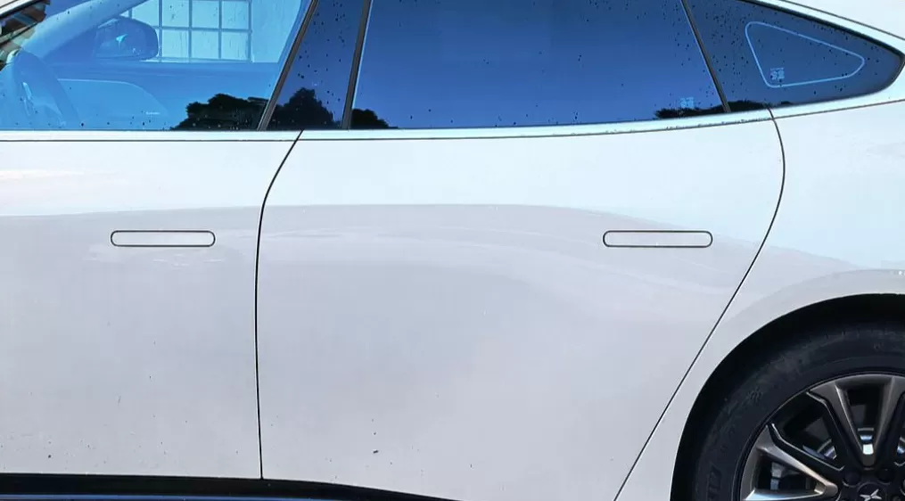 强制性国标就要来了！任何状态下应具备手部操作空间，惹了众怒的电动隐藏式门把手或即将退场-第1张图片-