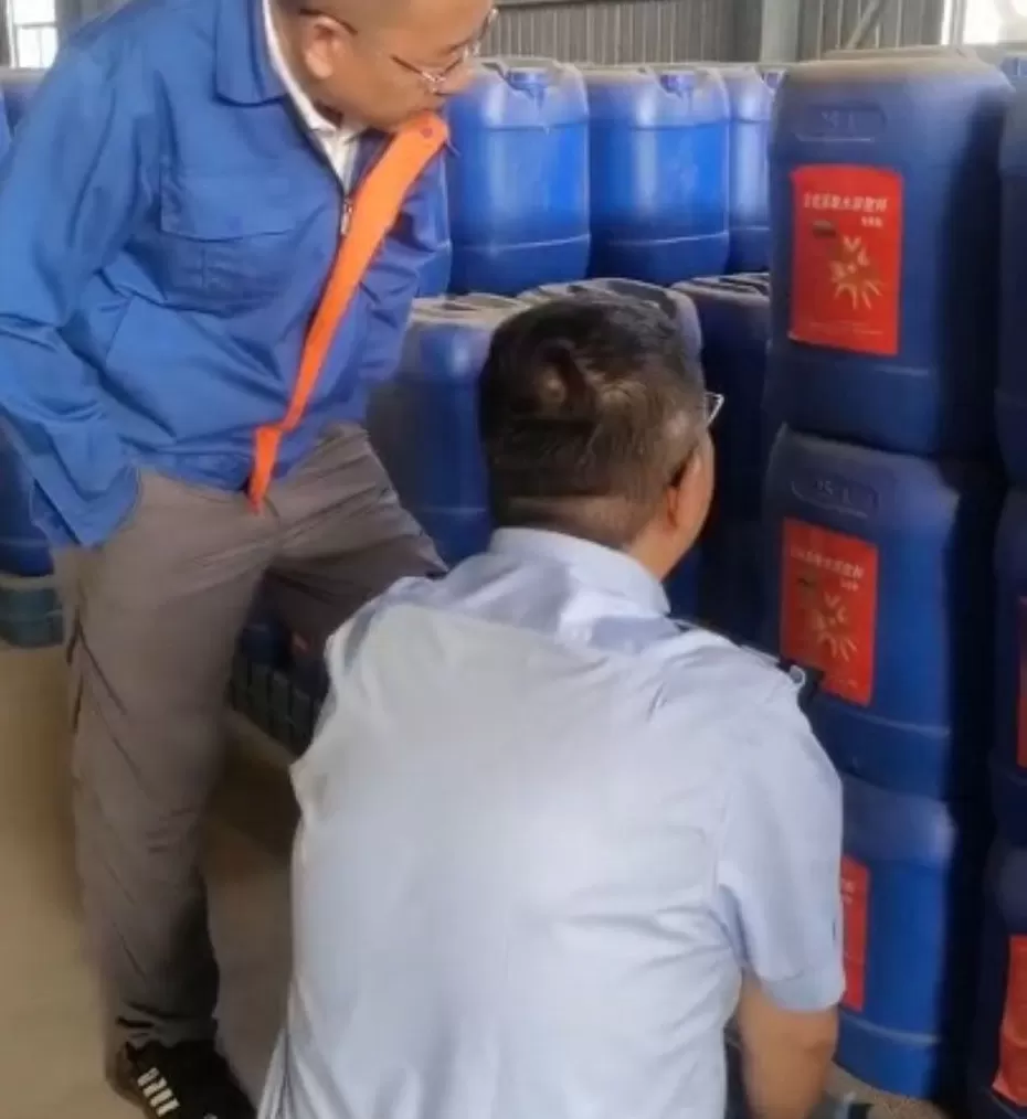 影子调查｜千亩辣椒减产背后的真假化肥之争-第1张图片-