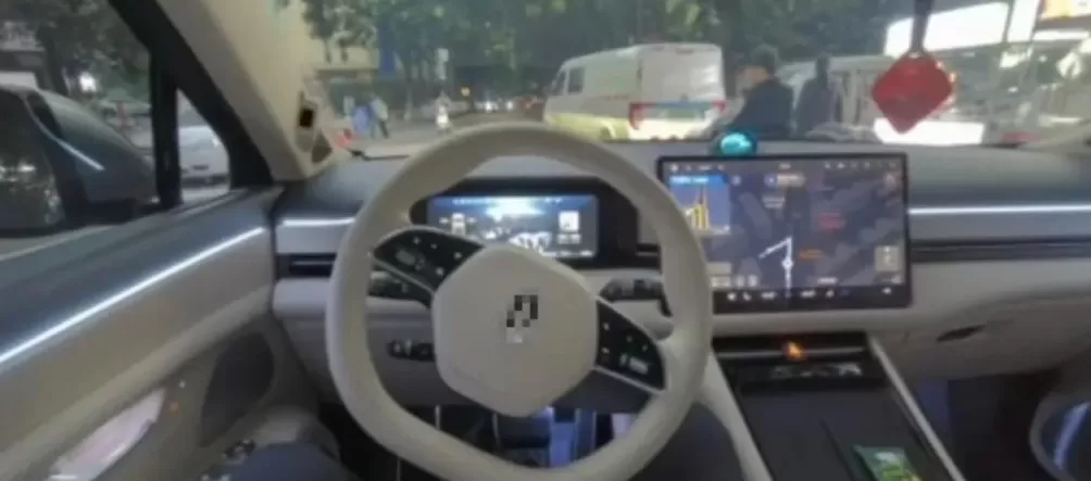 男子酒后在副驾驶睡觉，用“智驾神器”开车20分钟，法院判了-第3张图片-