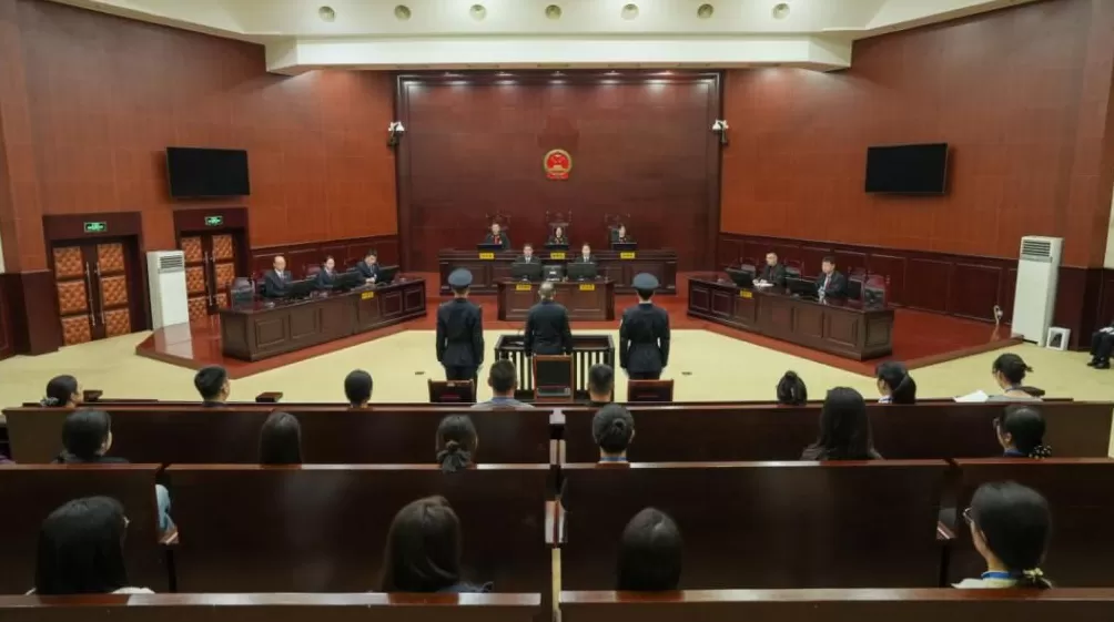 受贿超3亿元，张锡君被判死缓！通报称其大搞迷信活动，既想当官又想发财-第2张图片-