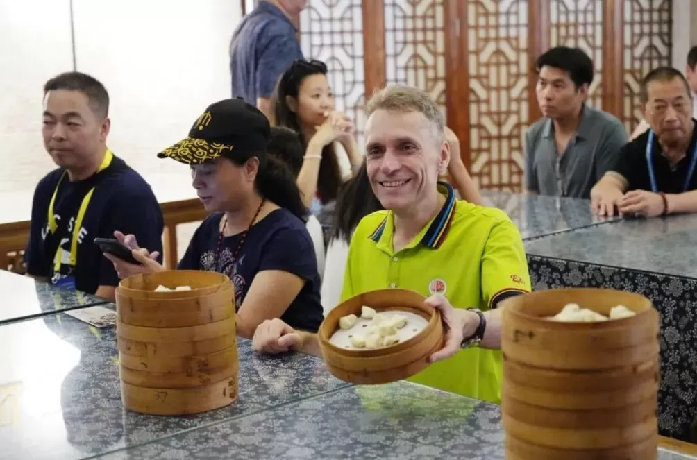 两项象棋赛事在上海落幕，1200场对局掀起联动世界的狂欢-第5张图片-
