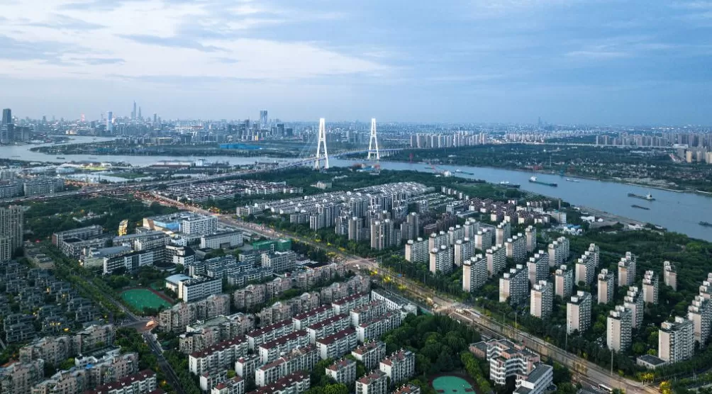 上海住宅新规：阳台“半计容”取消8平米限制，封闭阳台也算一半面积-第1张图片-