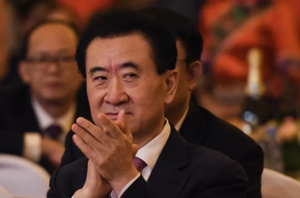 王健林被“限高”又取消，商业大佬如何面对人生低谷-第1张图片-