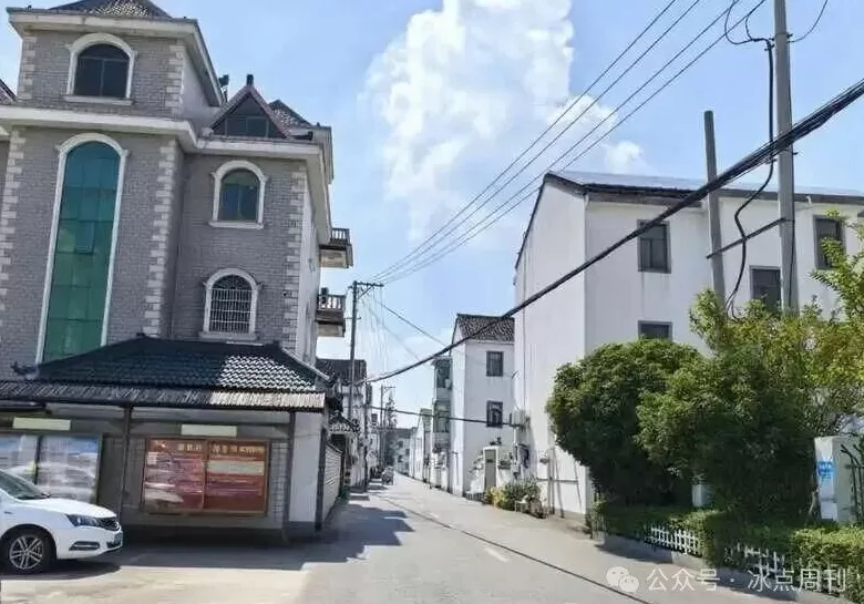 绍兴地铁2号线一60多岁保洁员：事故后接到被辞退通知-第2张图片-