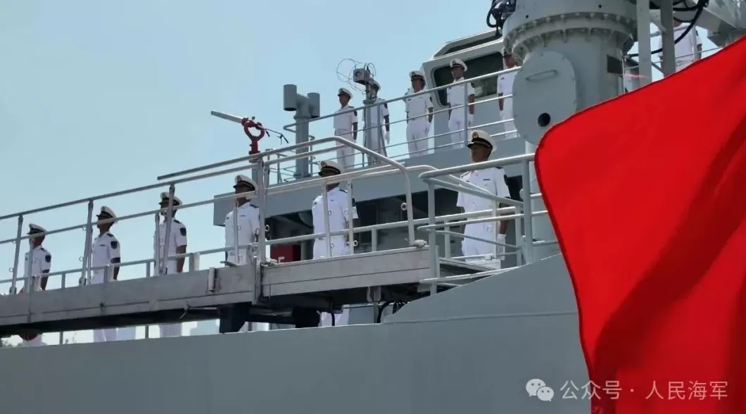 海军83舰编队抵达香港，将组织舰艇开放活动-第9张图片-
