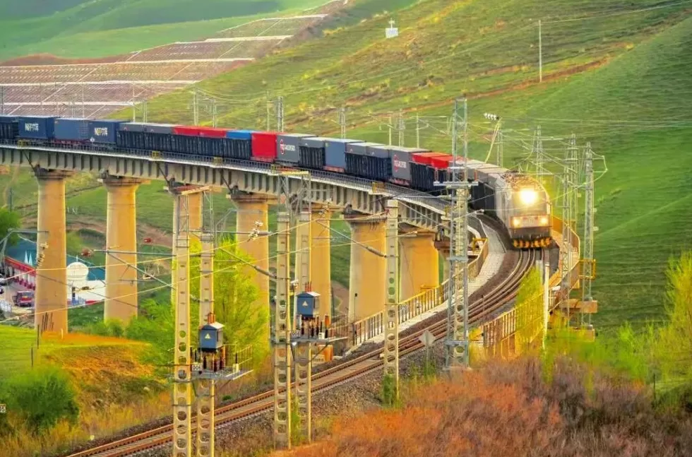 10月11日起全国铁路实行新的列车运行图-第3张图片-