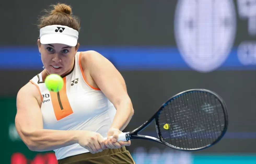 体坛联播｜德约带伤赢下上海大师赛开门红，阿莫林或将下课-第2张图片-