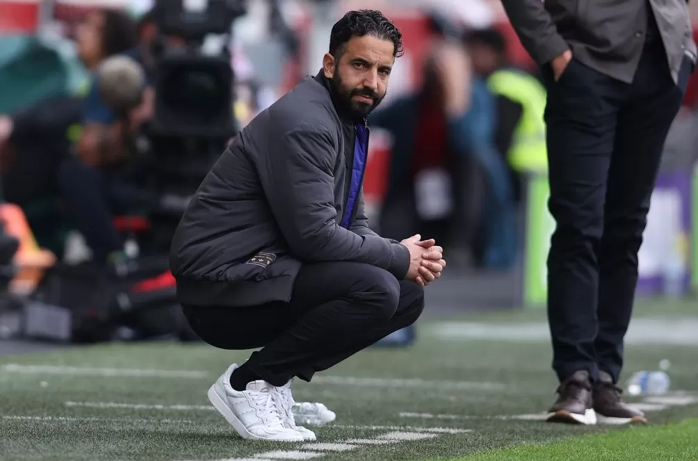 体坛联播｜德约带伤赢下上海大师赛开门红，阿莫林或将下课-第4张图片-