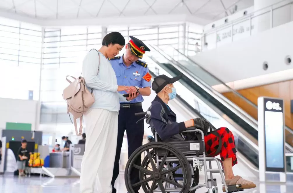 长三角铁路预计今日发送385万人次，同比增长3.9%-第2张图片-