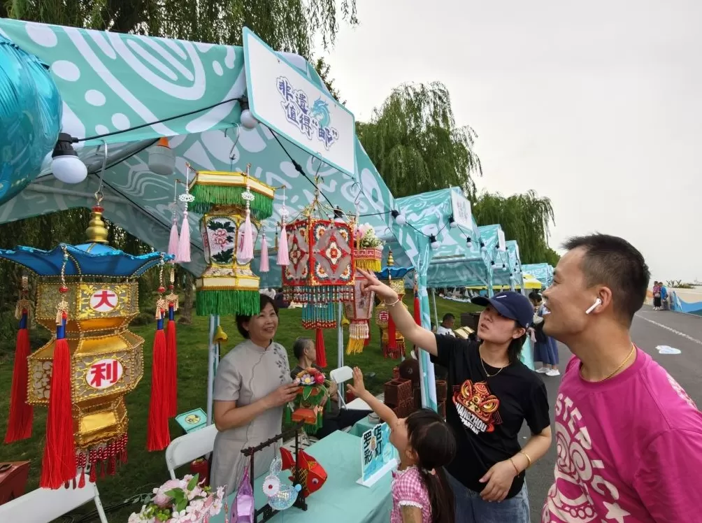 跨界文旅融合，宝山非遗造物集喜迎双节-第3张图片-