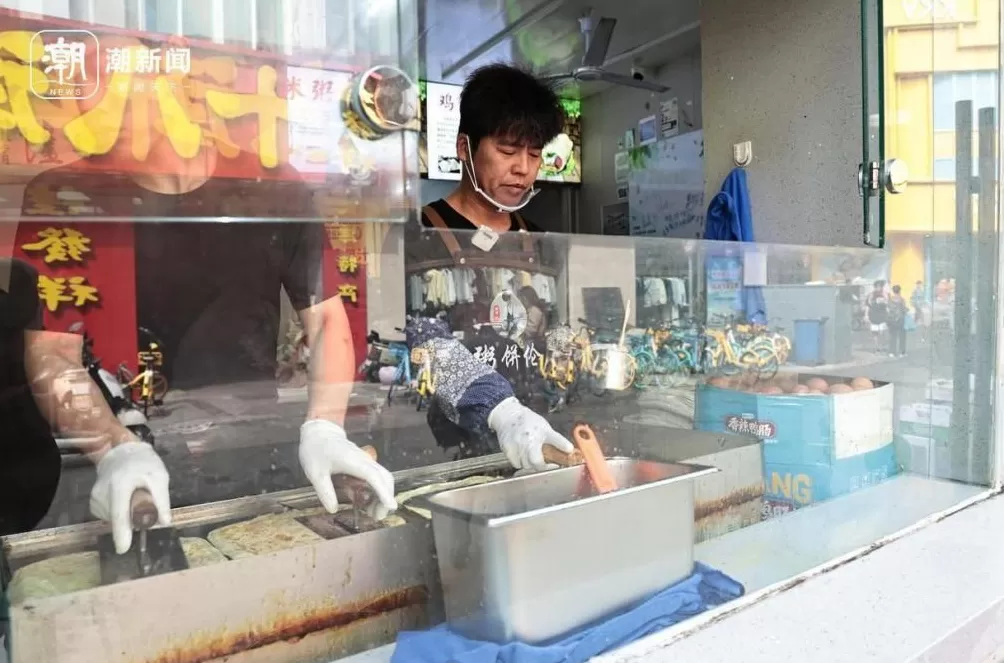 因撞脸周杰伦爆火的“粥饼伦”如今怎样了?-第2张图片- 因撞脸周杰伦爆火的“粥饼伦”如今怎样了?-第2张图片-