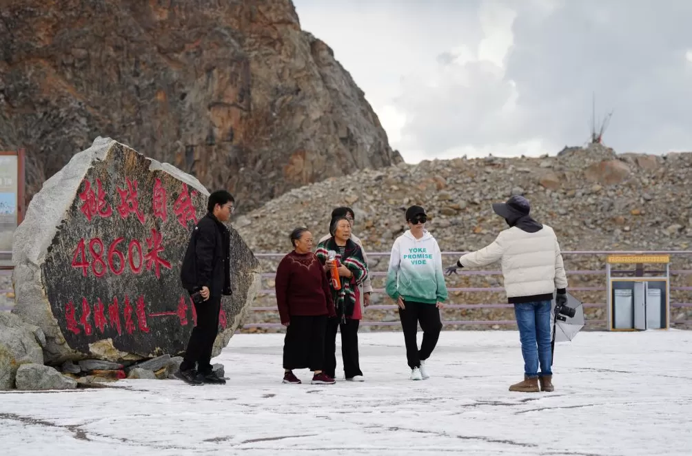 图集|流逝的达古冰川2025-第8张图片- 图集|流逝的达古冰川2025-第8张图片-