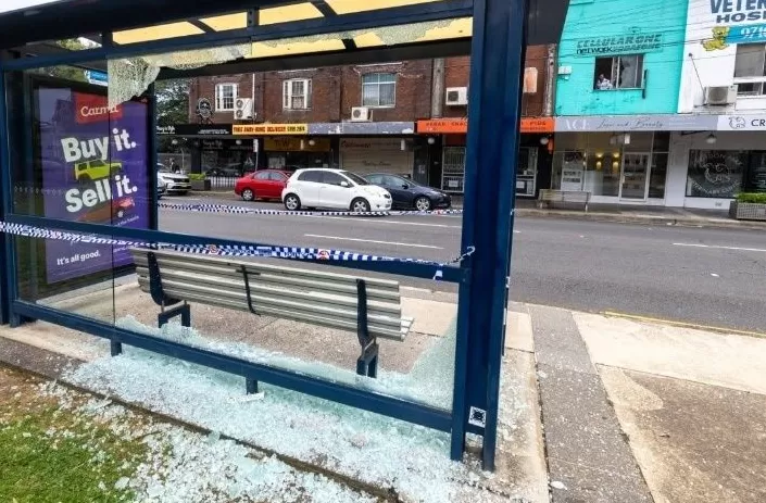 澳大利亚无差别枪击事件致20伤,警方称枪手开出50至100枪-第1张图片- 澳大利亚无差别枪击事件致20伤,警方称枪手开出50至100枪-第1张图片-