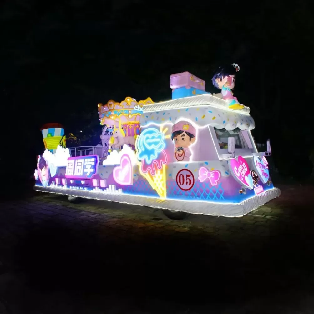 上海旅游节花车评比结果揭晓，“周同学”获最受观众欢迎奖-第1张图片-