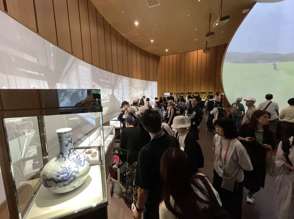 大阪世博会展出“国瓷（清代）精品技艺展”-第5张图片-