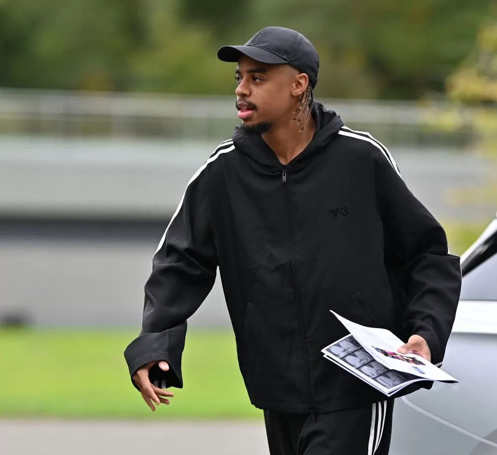 体坛联播｜詹姆斯预告明日凌晨新决定，杨瀚森恩师徐长锁逝世-第4张图片-