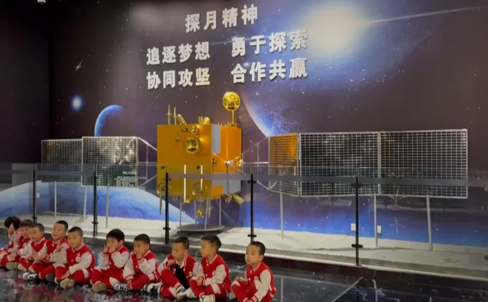 校馆弦歌丨时空对话哈工大航天馆：从“两弹一星”功勋到“揽月九天”后浪-第4张图片-