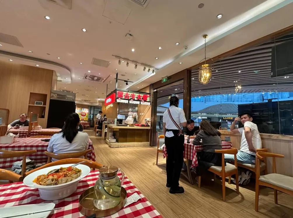 实探节后西贝：有门店约50%上座率、烤鸭半天售罄、菜品十分钟上齐-第1张图片-