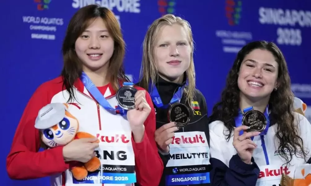 世界冠军机场被捕,最新消息-第2张图片- 世界冠军机场被捕,最新消息-第2张图片-