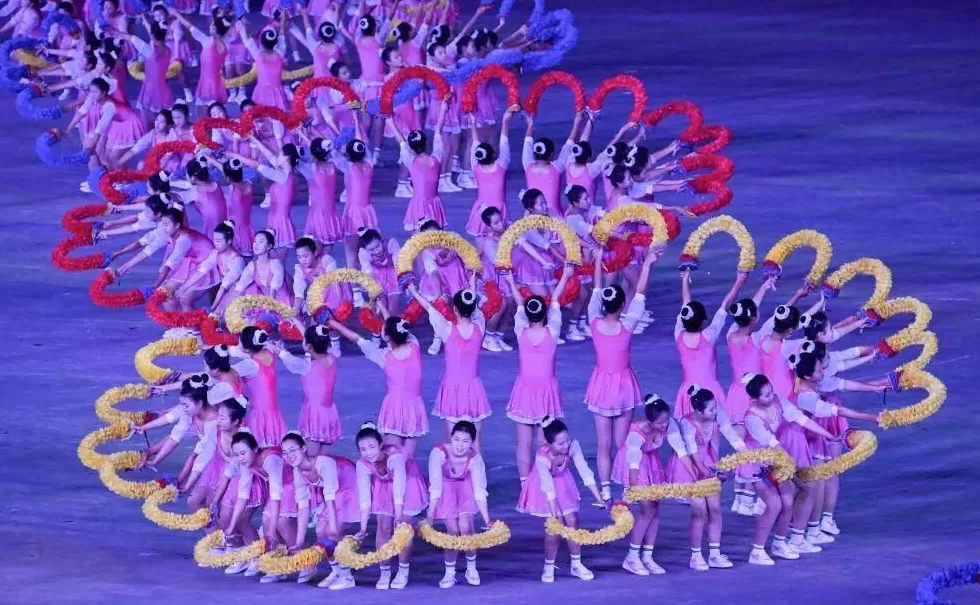 朝鲜举行盛大阅兵式，援俄部队亮相！-第16张图片-
