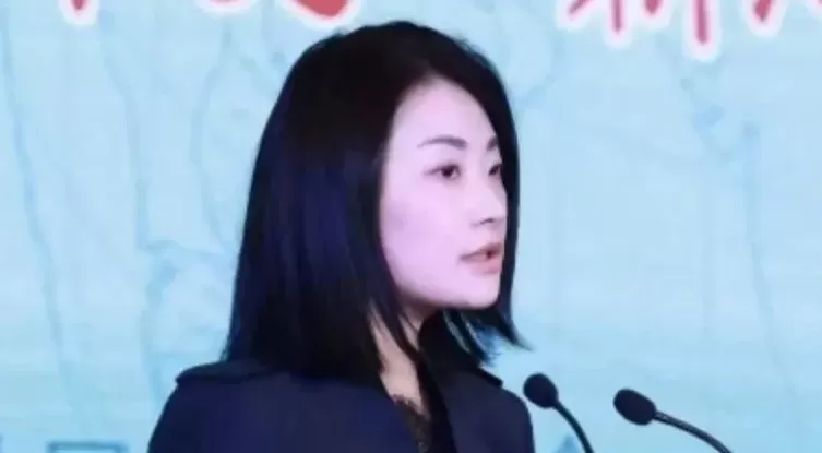 叔叔宗泽后再发声:水军害了宗馥莉-第1张图片- 叔叔宗泽后再发声:水军害了宗馥莉-第1张图片-