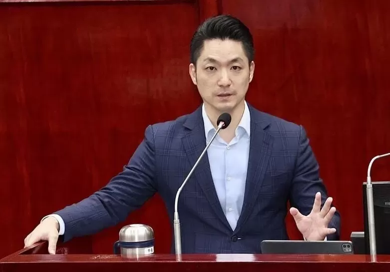 英伟达盼了5个月，盼来一场政治算计-第2张图片-